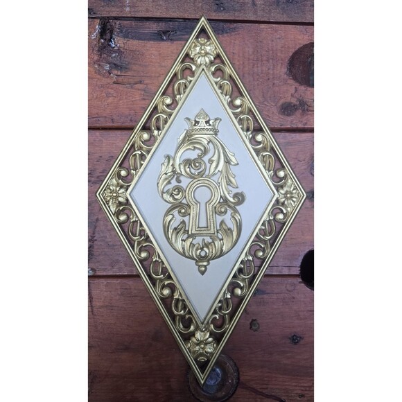 4 Hollywood Regency Diamond Shaped Wall Plaques Key Keyhole Violin Bouquet DART - Picture 4 of 10